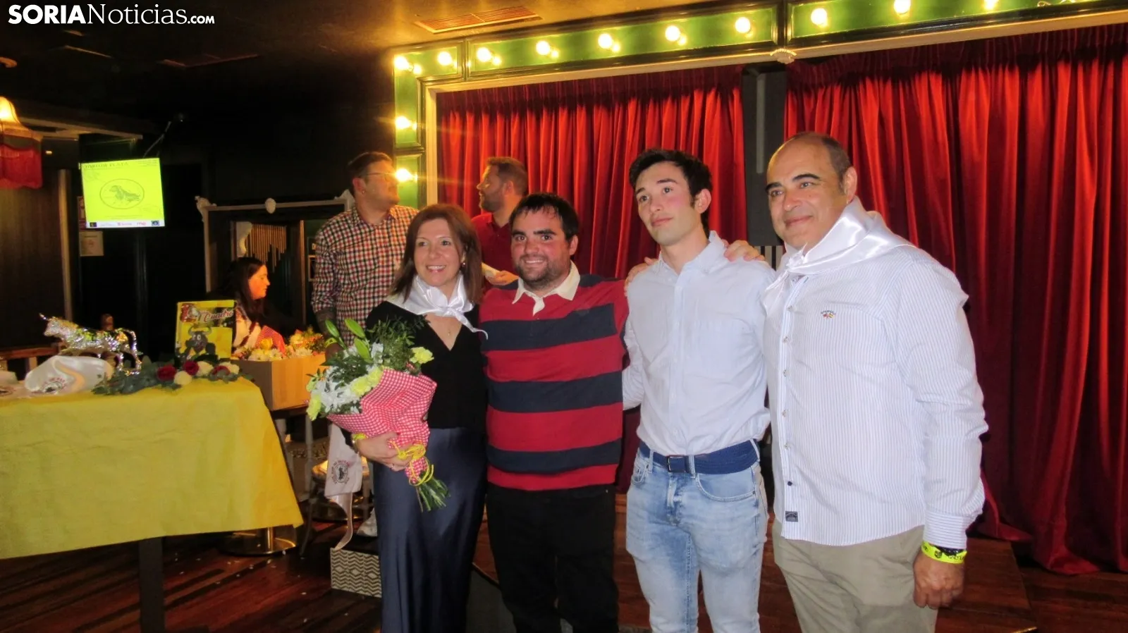 Foto 11 - La pe&ntilde;a El Cuadro entrega sus premios 'Toro de Plata'