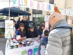 Foto 39 - FOTOS Y NOTICIA | Peque&ntilde;os grandes emprendedores: 250 alumnos se instalan en la plaza del Rosel y San Blas con sus "empresas casi reales"