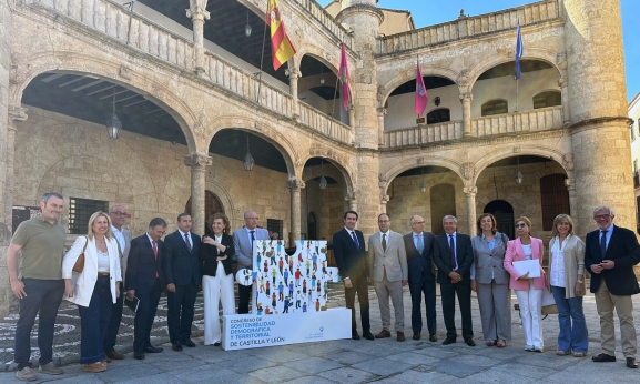 Castilla y León apuesta por el medio rural con una fiscalidad especial y más inversión para acercar los servicios públicos en igualdad de oportunidades