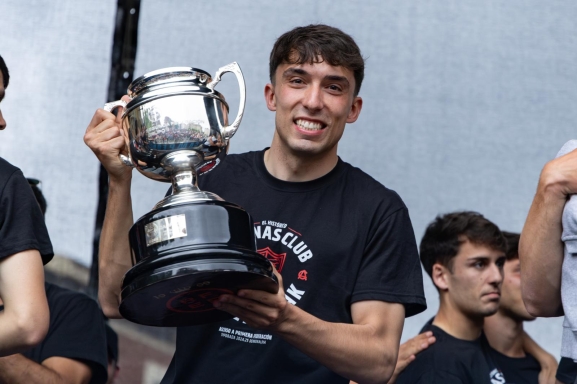 Javier Vicario, el pinariego que ha tocado el cielo en 2ª RFEF: Es un orgullo representar a mi tierra