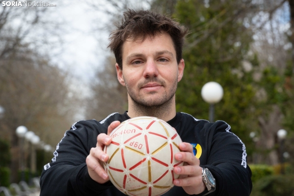 Castellarnau, antes de la fase de ascenso: Hay que ser humildes, pero creo que mi equipo es el mejor