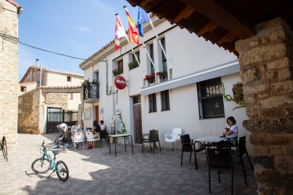 Ampliado el plazo para que los ayuntamientos soliciten las ayudas de 3.000 euros para bares y centros de ocio en los pequeños pueblos