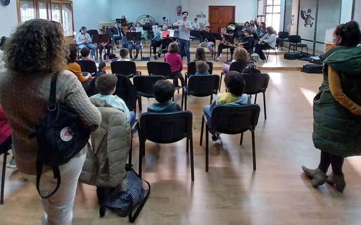La escuela de m&uacute;sica de la JOSS abre el plazo para nuevo alumnado