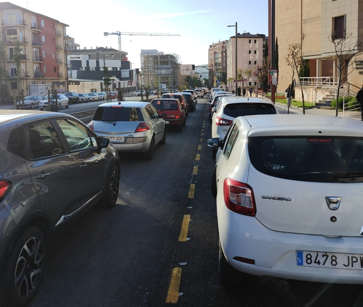 Vox Soria denuncia los atascos, retenciones y falta de aparcamientos generados por las nuevas travesías