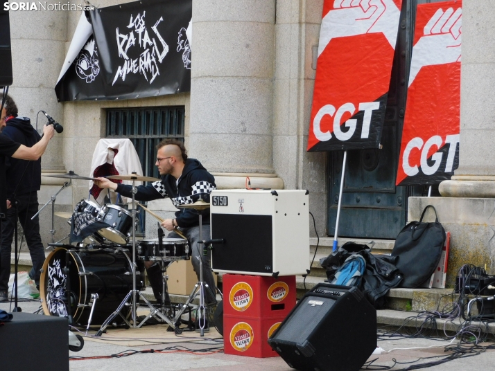 GALER&Iacute;A | M&aacute;s de 300 personas se concentran por el 1 de Mayo en Soria
