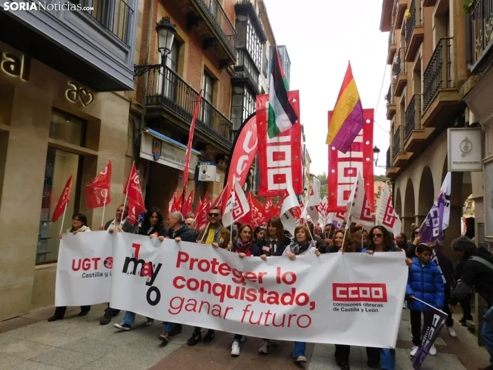 GALER&Iacute;A | M&aacute;s de 300 personas se concentran por el 1 de Mayo en Soria