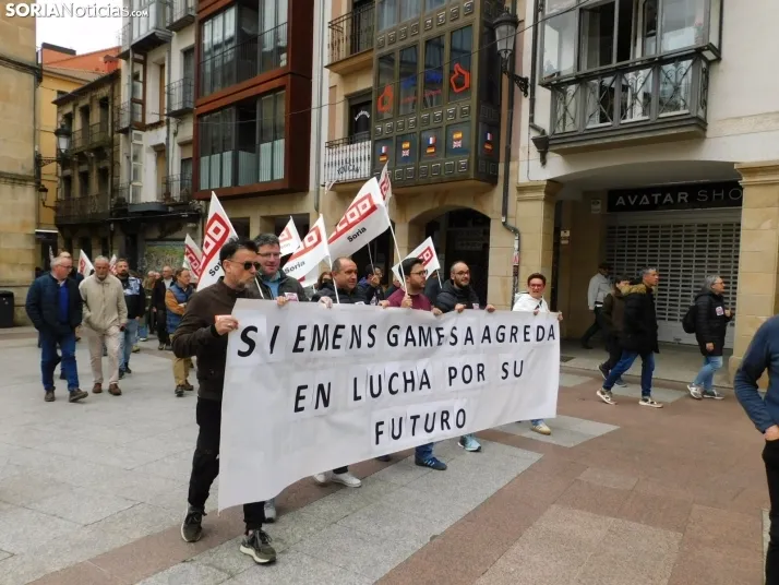 GALER&Iacute;A | M&aacute;s de 300 personas se concentran por el 1 de Mayo en Soria