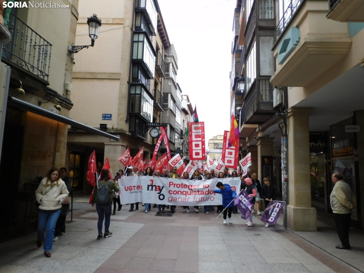 GALER&Iacute;A | M&aacute;s de 300 personas se concentran por el 1 de Mayo en Soria