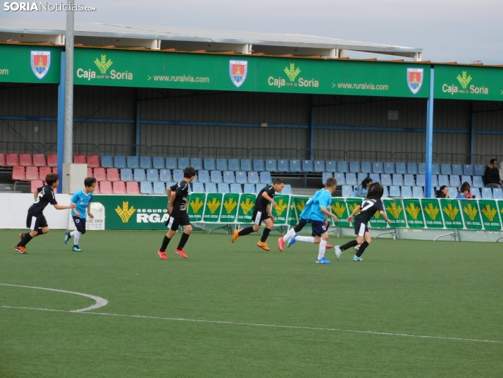EN FOTOS | &iexcl;Mini cracks en acci&oacute;n! Soria vibra con el f&uacute;tbol base que se juega en la Ciuda