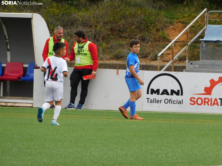 EN FOTOS | &iexcl;Mini cracks en acci&oacute;n! Soria vibra con el f&uacute;tbol base que se juega en la Ciuda