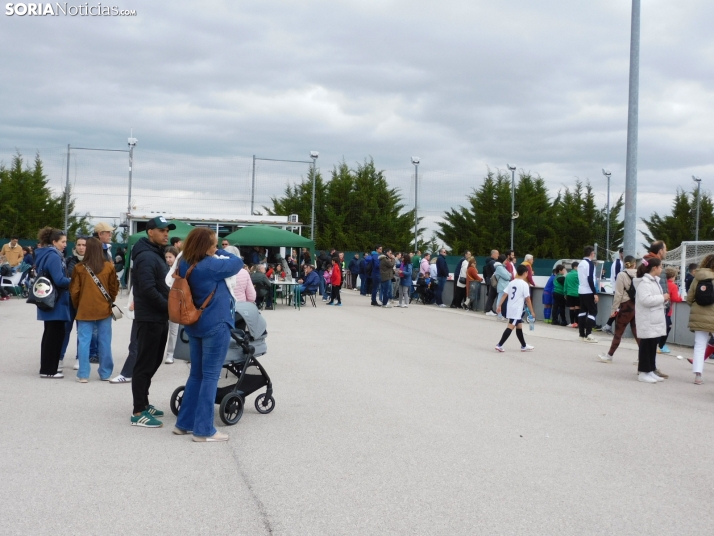 EN FOTOS | &iexcl;Mini cracks en acci&oacute;n! Soria vibra con el f&uacute;tbol base que se juega en la Ciuda