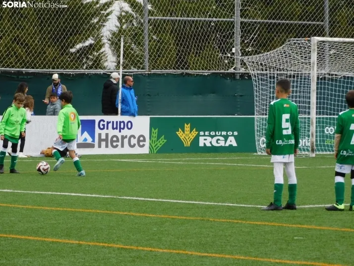 EN FOTOS | &iexcl;Mini cracks en acci&oacute;n! Soria vibra con el f&uacute;tbol base que se juega en la Ciuda