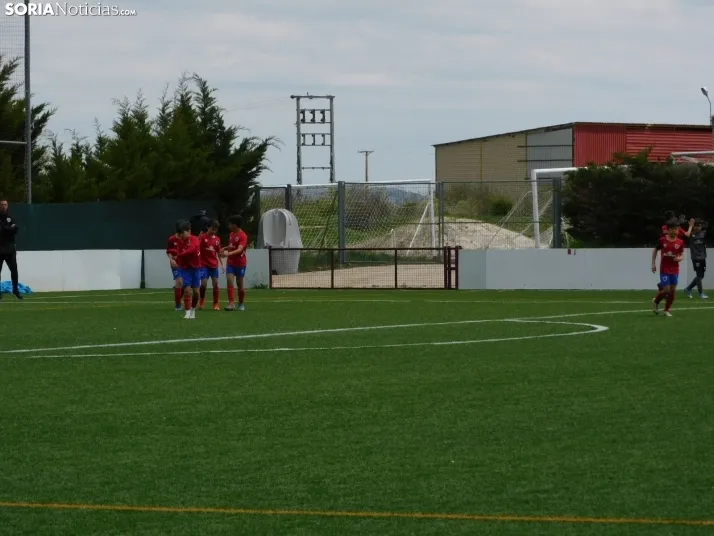 EN FOTOS | &iexcl;Mini cracks en acci&oacute;n! Soria vibra con el f&uacute;tbol base que se juega en la Ciuda