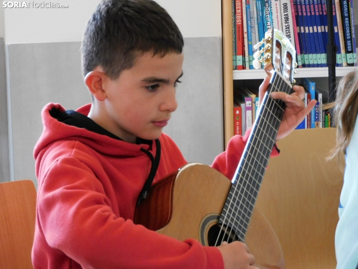 GALER&Iacute;A | Golmayo da la nota en su II Marat&oacute;n Musical con &eacute;xitos de La Bella y la Bestia,