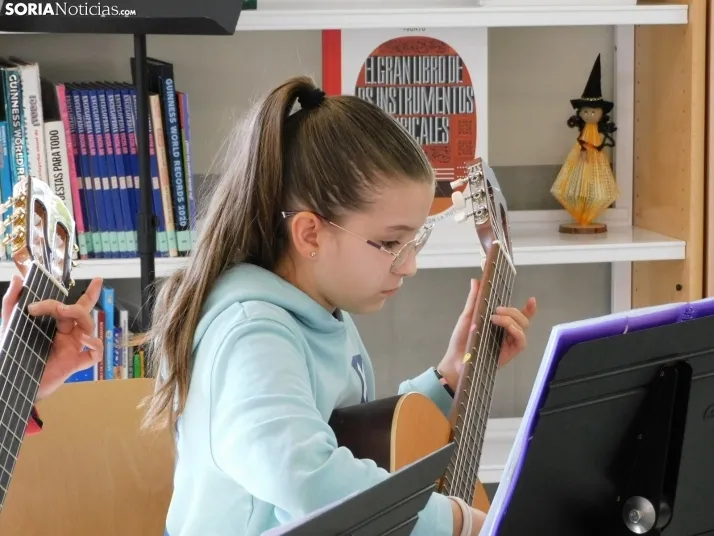 GALER&Iacute;A | Golmayo da la nota en su II Marat&oacute;n Musical con &eacute;xitos de La Bella y la Bestia,