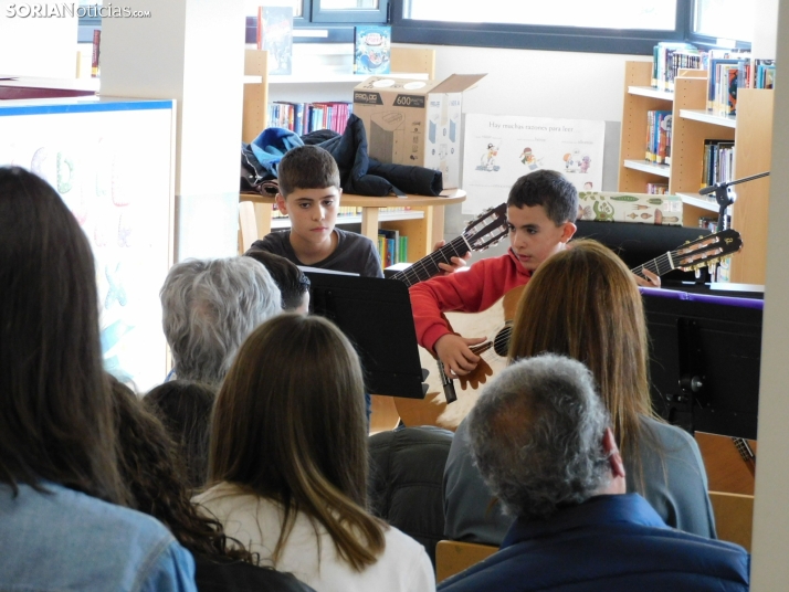 GALER&Iacute;A | Golmayo da la nota en su II Marat&oacute;n Musical con &eacute;xitos de La Bella y la Bestia,