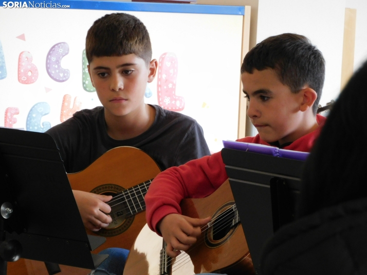 GALER&Iacute;A | Golmayo da la nota en su II Marat&oacute;n Musical con &eacute;xitos de La Bella y la Bestia,