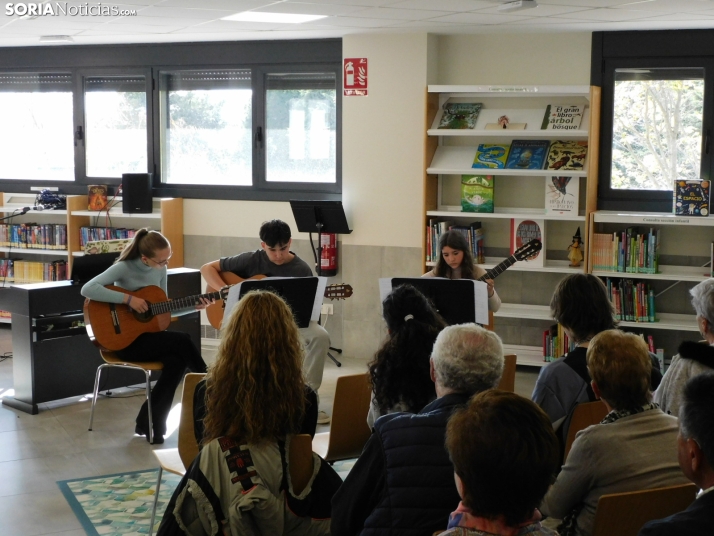 GALER&Iacute;A | Golmayo da la nota en su II Marat&oacute;n Musical con &eacute;xitos de La Bella y la Bestia,