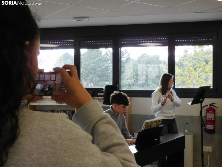 GALER&Iacute;A | Golmayo da la nota en su II Marat&oacute;n Musical con &eacute;xitos de La Bella y la Bestia,