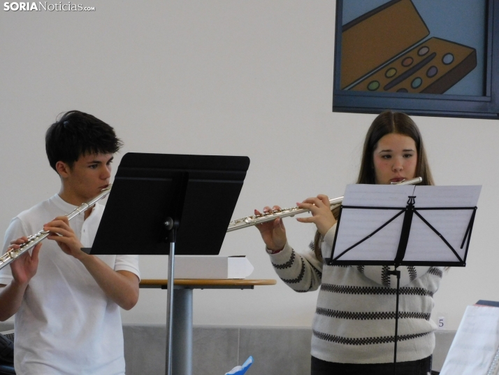 GALER&Iacute;A | Golmayo da la nota en su II Marat&oacute;n Musical con &eacute;xitos de La Bella y la Bestia,