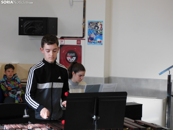 GALER&Iacute;A | Golmayo da la nota en su II Marat&oacute;n Musical con &eacute;xitos de La Bella y la Bestia,