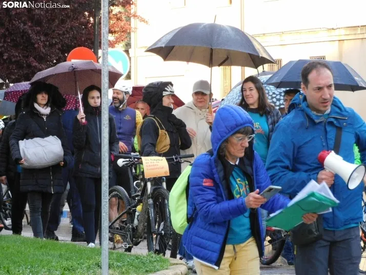 GALER&Iacute;A | Ni la lluvia, ni el fr&iacute;o, ni el granizo: nada detiene a los ciclistas de Pedalovida en