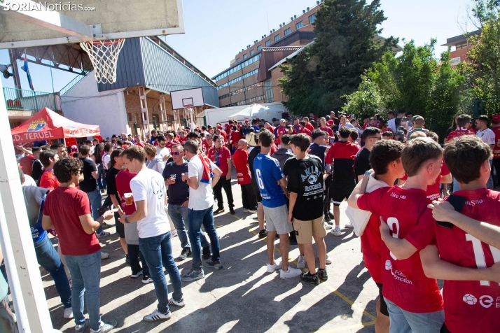 Recibimiento al CD Numancia en Teruel