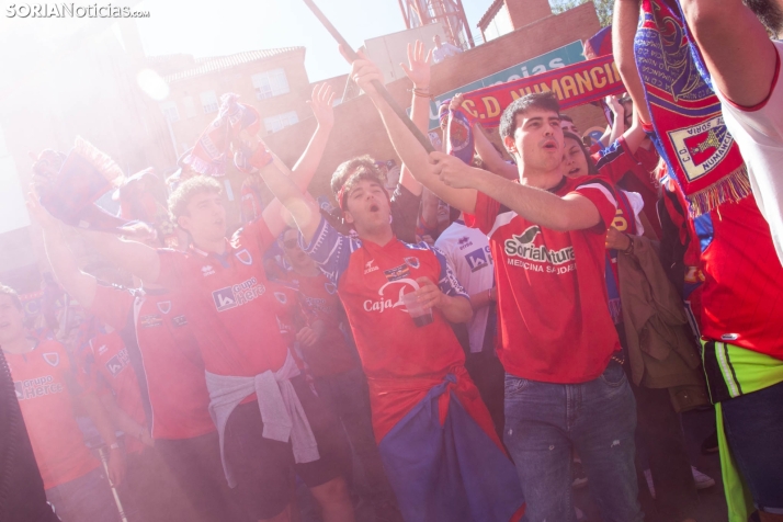 Recibimiento al CD Numancia en Teruel