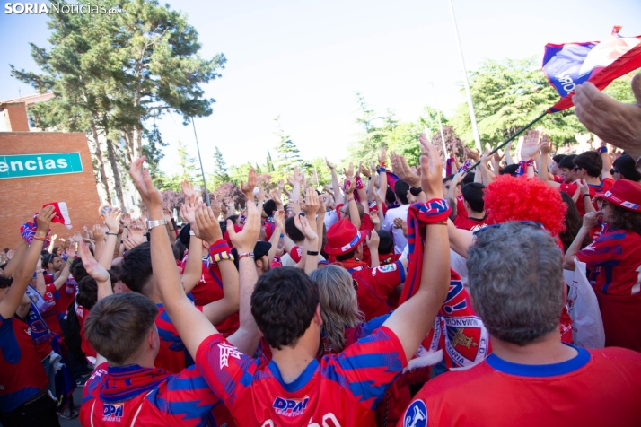Recibimiento al CD Numancia en Teruel
