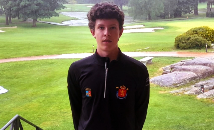 Miguel López no consigue pasar el corte en el Nacional Sub 16 de golf disputado en La Coruña