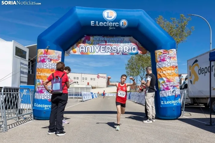 Carrera E.Leclerc./ Viksar Fotografía