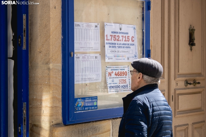 Un paseo fotográfico por el Collado un lunes cualquiera del mes de mayo / Isaac Cosin Gil