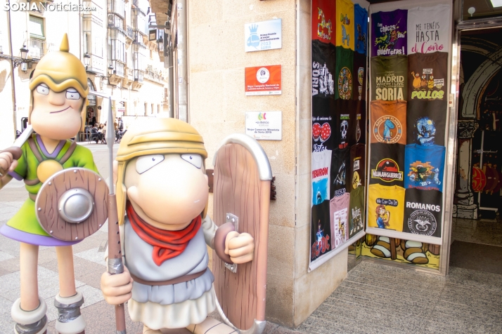 Un paseo fotográfico por el Collado un lunes cualquiera del mes de mayo / Isaac Cosin Gil