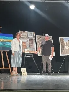 Foto 4 - Elo&iacute;sa Lombarte de la Orden y Abel Florido se alzan con los primeros premios del II Concurso de Arte en el Moncayo