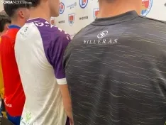 Foto 20 - As&iacute; son las equipaciones del CD Numancia para la temporada 25/26: historia, identidad y un toque vaquero