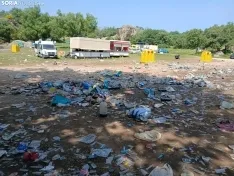 Foto 8 - FOTOS| El botell&oacute;n llena de basura Valonsadero