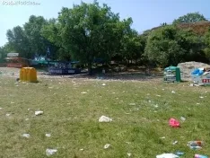 Foto 26 - FOTOS| El botell&oacute;n llena de basura Valonsadero