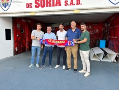 Foto 3 - Abel Segovia, a escena: fútbol ofensivo, identidad, plantilla corta y mantener la base del curso pasado