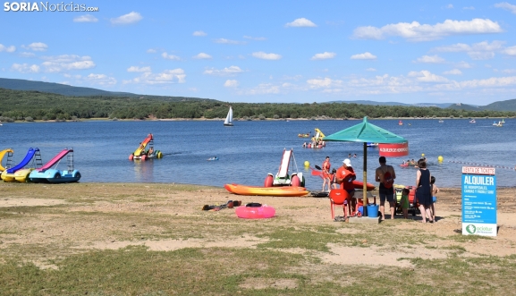 Olvídate de la costa y ven a la playa de Soria