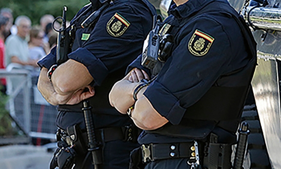 La Policía Nacional desarticula una red criminal asentada en Castilla y León que facilitaba altas fraudulentas en la Seguridad Social a migrantes 