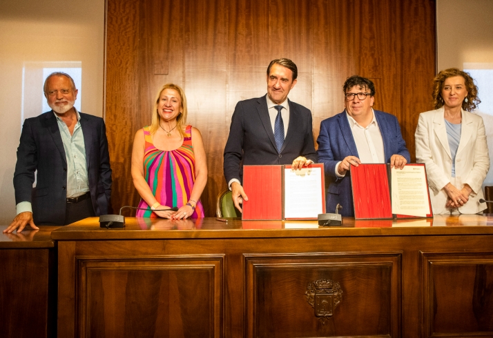 La Junta y Almaz&aacute;n impulsan 12 viviendas p&uacute;blicas para atraer y fijar j&oacute;venes