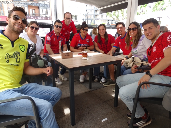 FOTOS | Soria se ti&ntilde;e bermeja