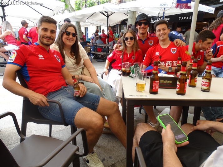 FOTOS | Soria se ti&ntilde;e bermeja