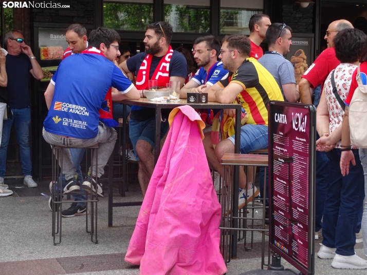 FOTOS | Soria se ti&ntilde;e bermeja