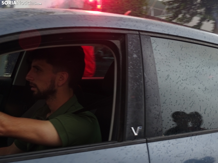 Una imagen del recibimiento a los jugadores del CD Numancia vs CD Teruel. /PC