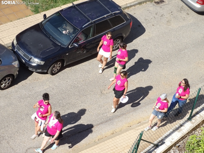 Las chicas de Santiago, en su ronda. /PC