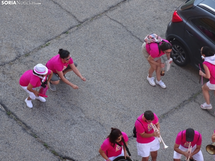 Las chicas de Santiago, en su ronda. /PC