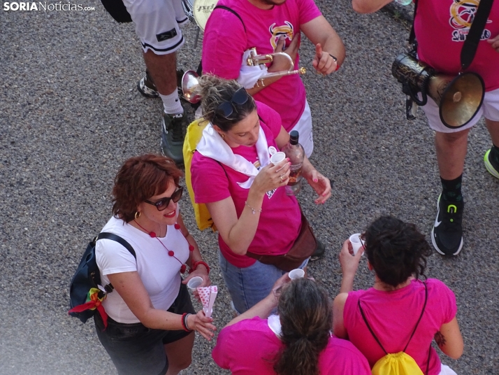 Las chicas de Santiago, en su ronda. /PC