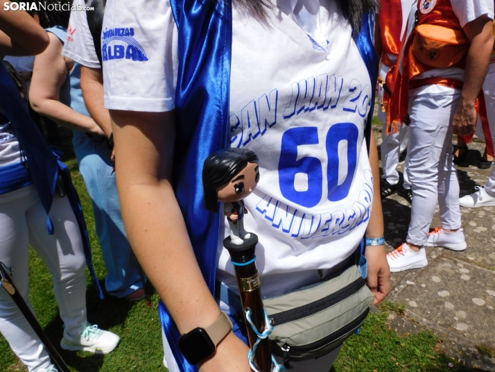 Galer&iacute;a | Los jurados y juradas reciben un sentido homenaje antes del comienzo de las fiestas de San Ju