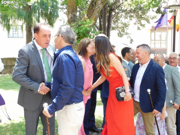 Galer&iacute;a | Los jurados y juradas reciben un sentido homenaje antes del comienzo de las fiestas de San Ju